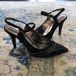 Black detailed heels